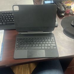 iPad Magic Keyboard Case