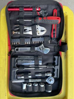 Hyper Tough Tool Set