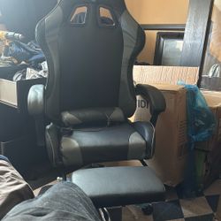 Gaming chair