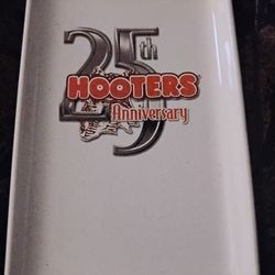 Hooters Rolling/Serving Tray