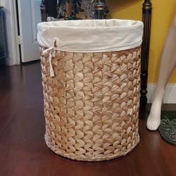 Wicker Style Laundry Basket