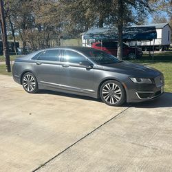 2017 Lincoln MKZ