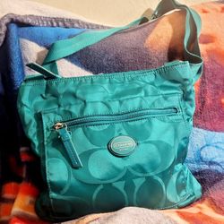 Coach Gateway Signature Crossbody File Bage