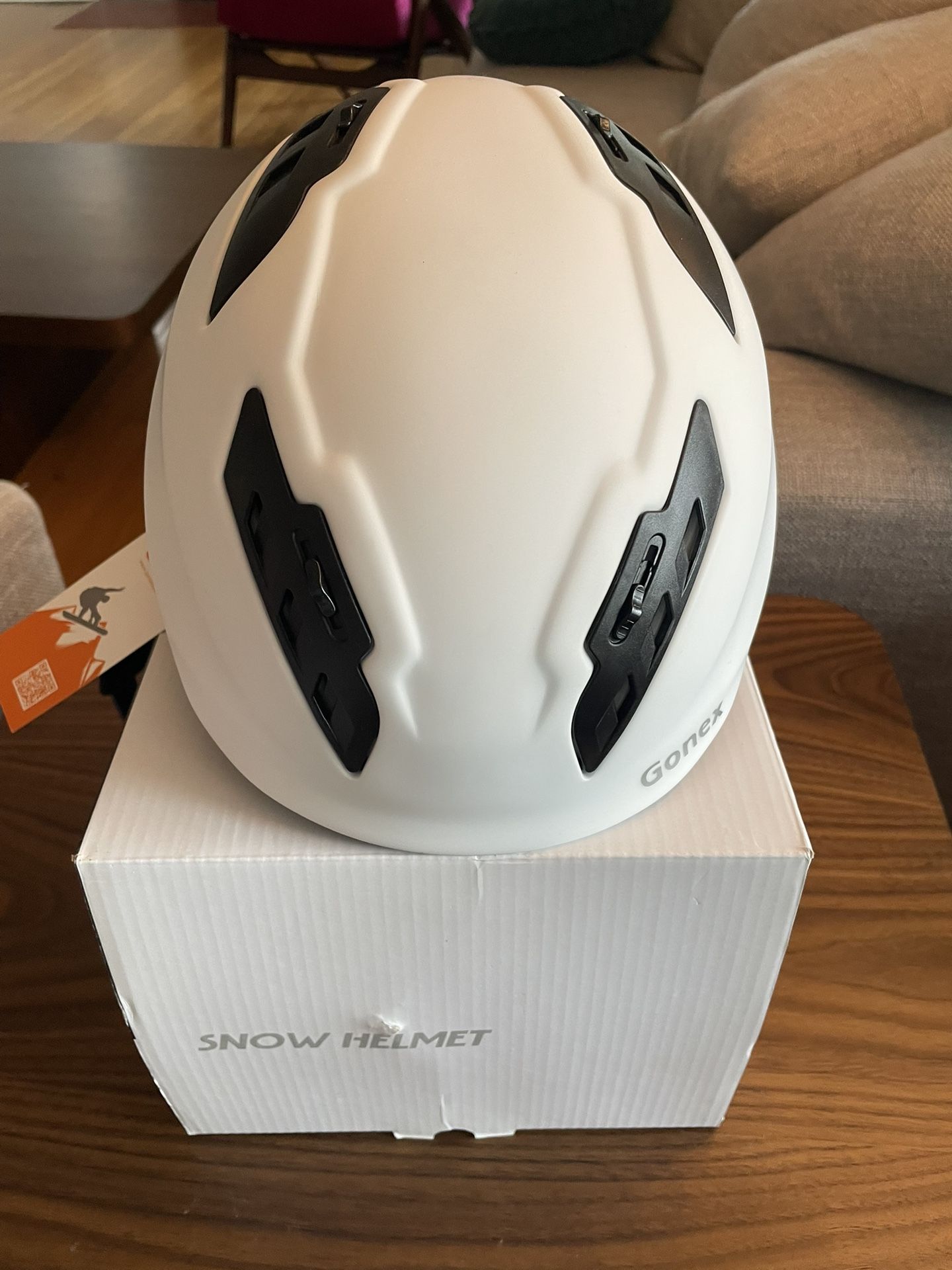 Brand New Snow Helmet Size Large