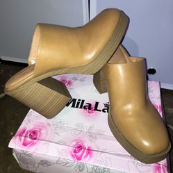 Universal thread heel clog