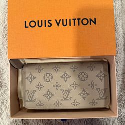 Zippy Wallet - Louis Vuitton 