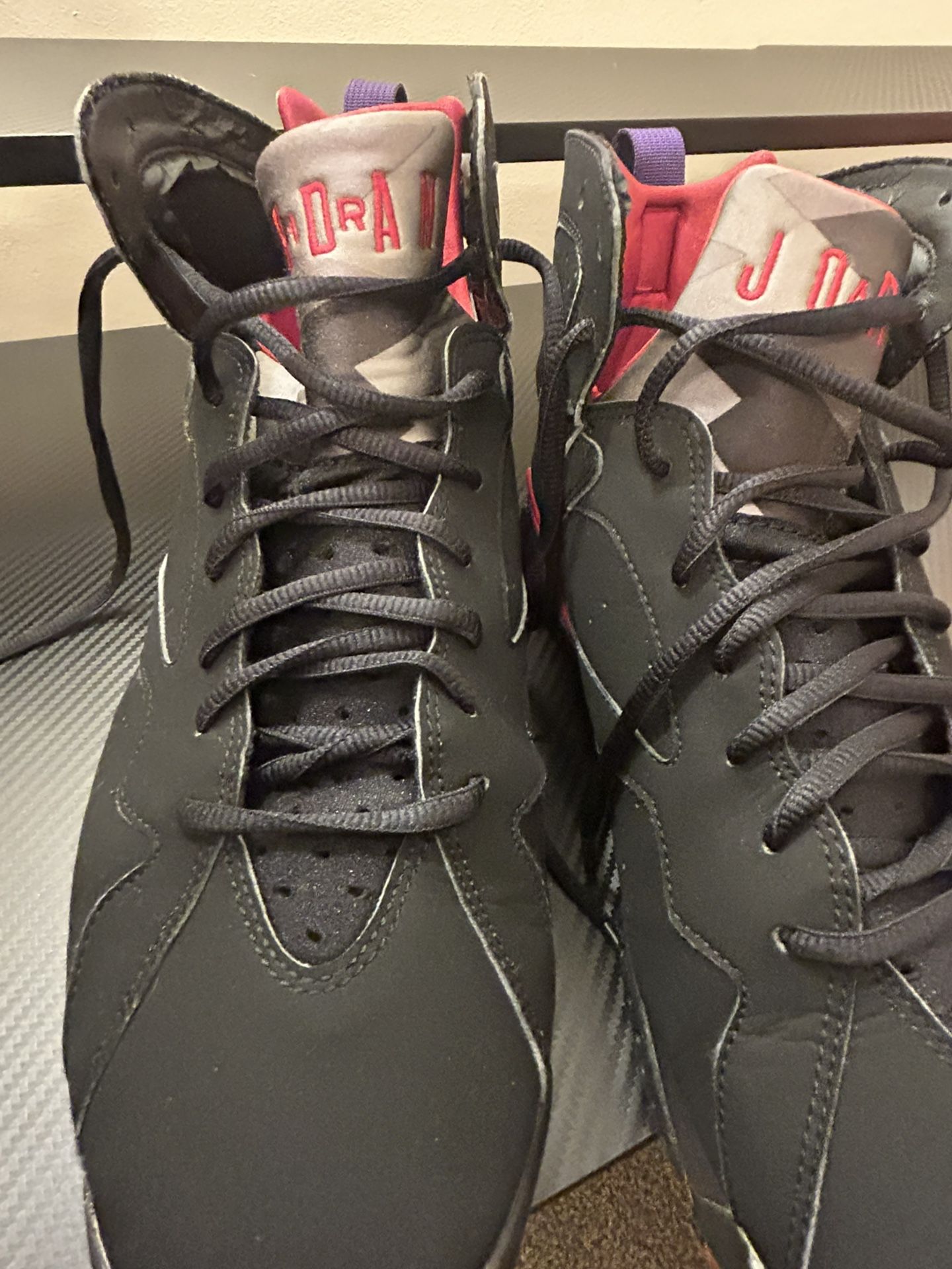 Size 13 !!! Jordan 7s ( Raptors) !! $250 Negotiable