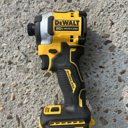 Dewalt Atomic Compact 1/4hex Impact Drill (tool Only) 