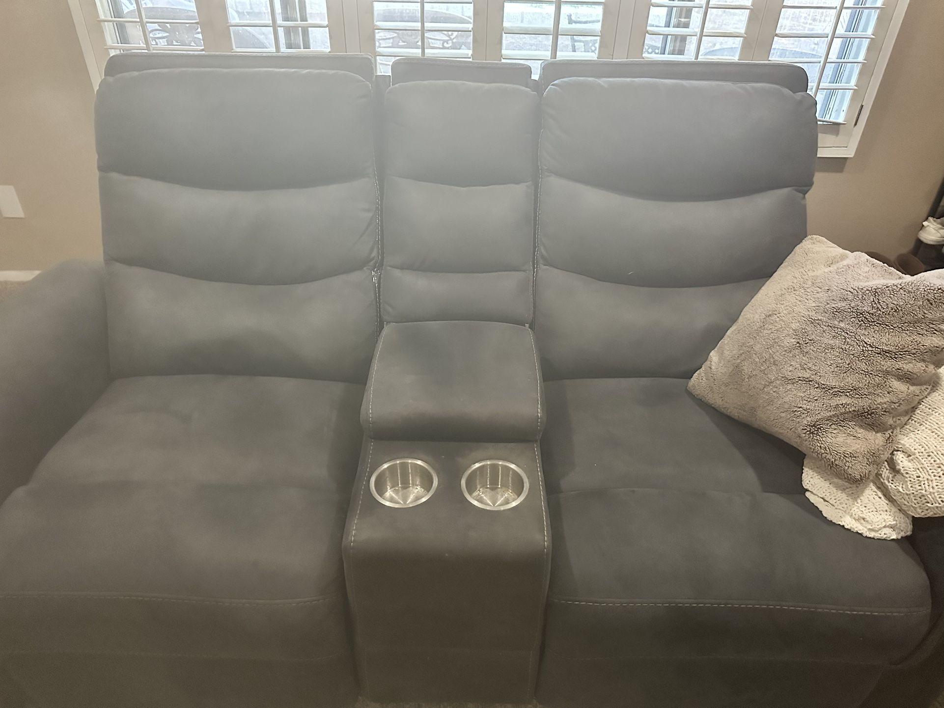 FREE- Recliner(s)- Electronic, Stopped Working