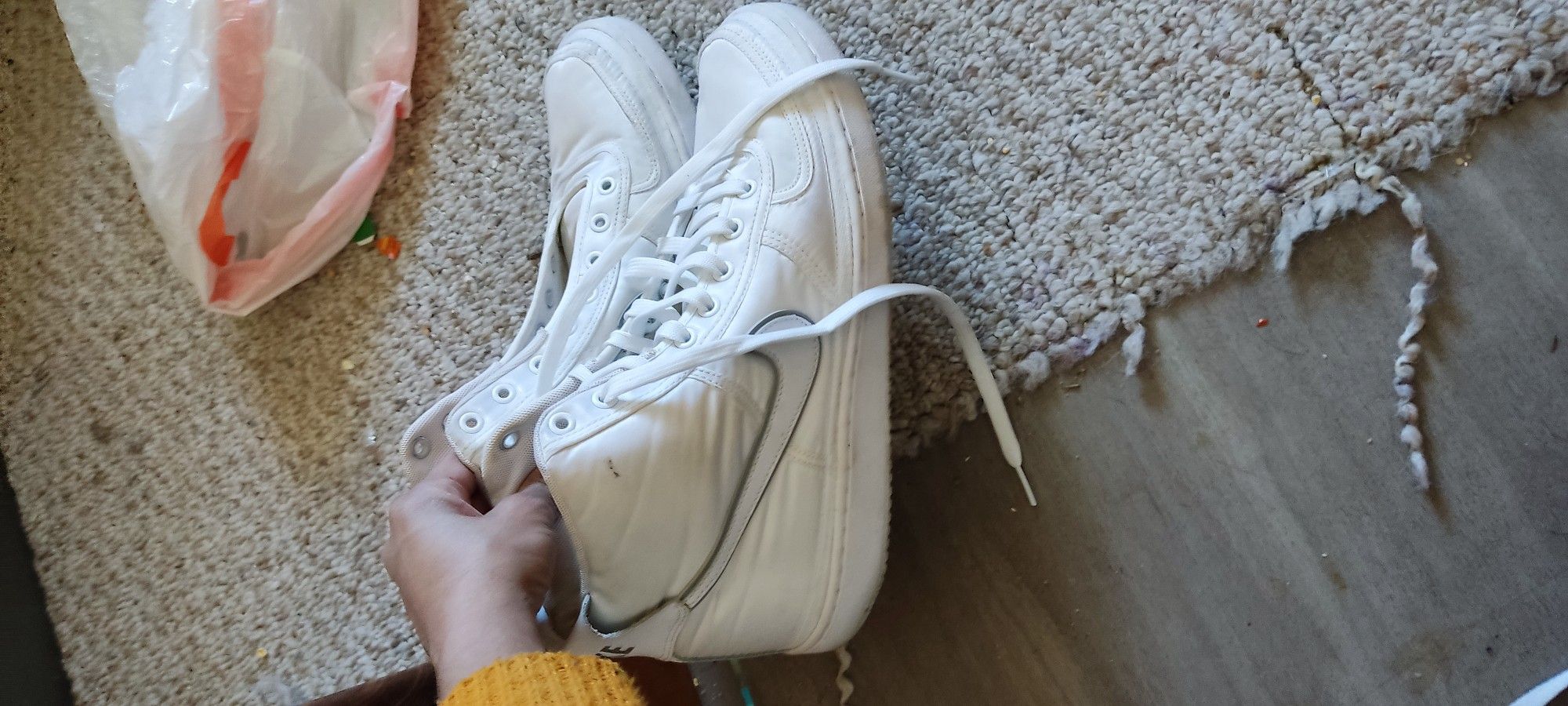 $40 (AVAILABLE)Nikes