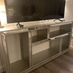 Mirrored Console Table / TV Stand