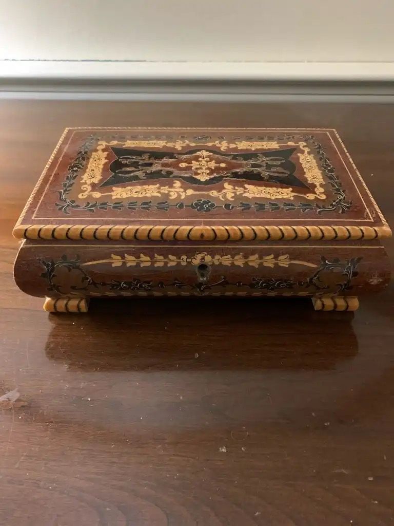Italian Jewelry/music Box. Plays Love Story Theme. Pristine Condition