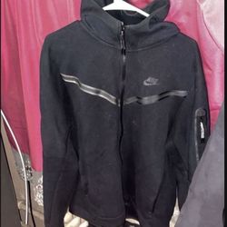 Black Nike Tech Hoodie 