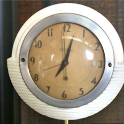 Vintage Telechron Minitmaster Electric Wall Clock w/ Alarm Function (2H17)