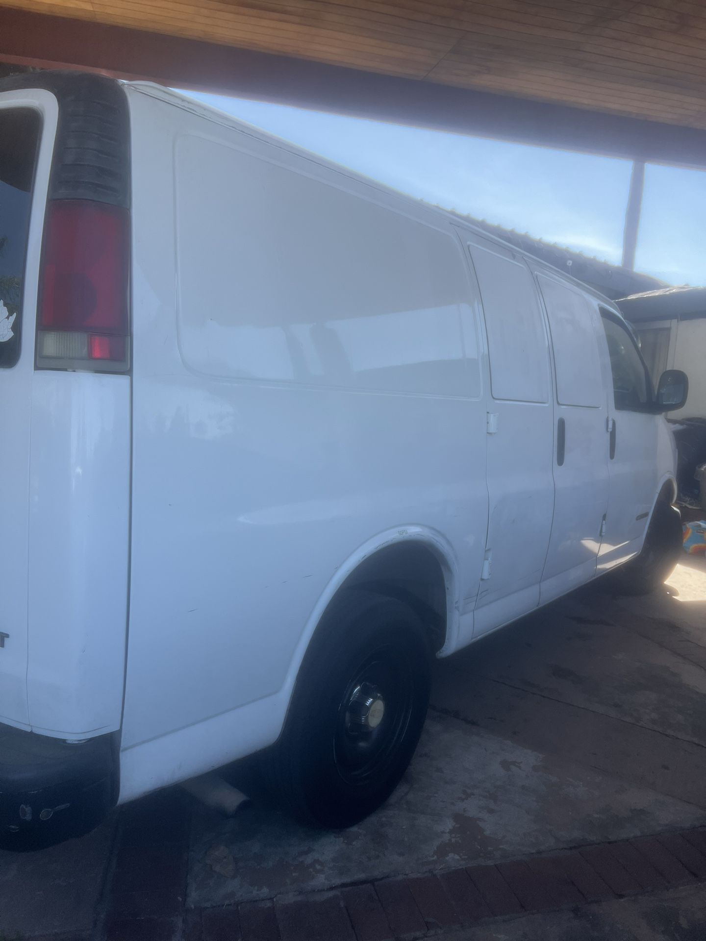 2001 Chevrolet Express
