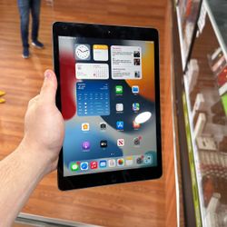 iPad 8th Generation 32gb Wifi Only Used 