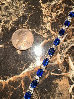Solid 10k Yellow Gold Tennis Bracelet Sapphire Diamond Beautiful 7.25” Length 4mm Wide
