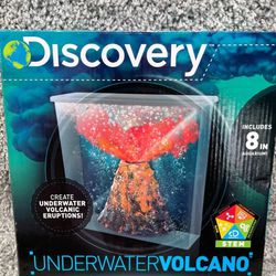Discovery Toys Underwater Volcano 8in Aquarium With Box