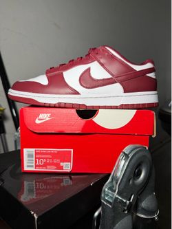 Nike Dunk Low Size 10.5