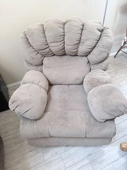 Free Oversized Plush Armchair Recliner