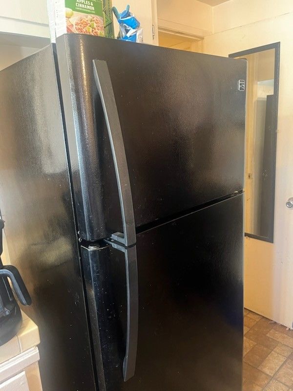 Refrigerator Kenmore