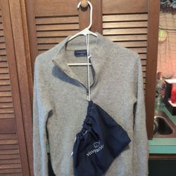 VINEYARD FINDS BY SHEP AND IAN CASHMERE SWEATER