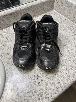 Black Balenciaga