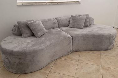 Sofa Modular Moderno . Price Including Delivery