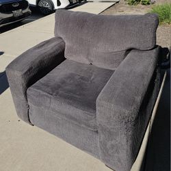 Free Arm Chair