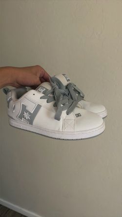 Mens DC’s size 11