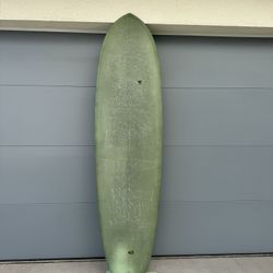 7’2” Displacement Hull Surfboard