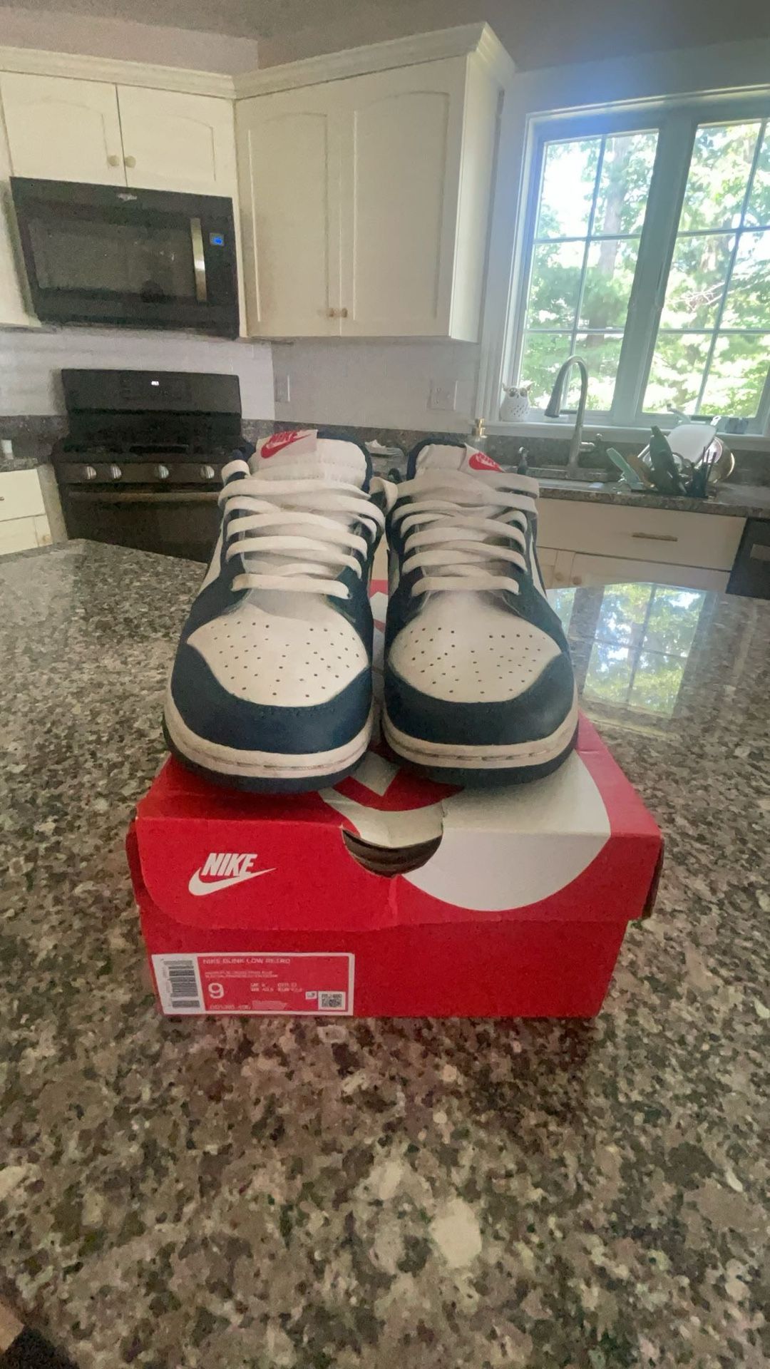 Nike