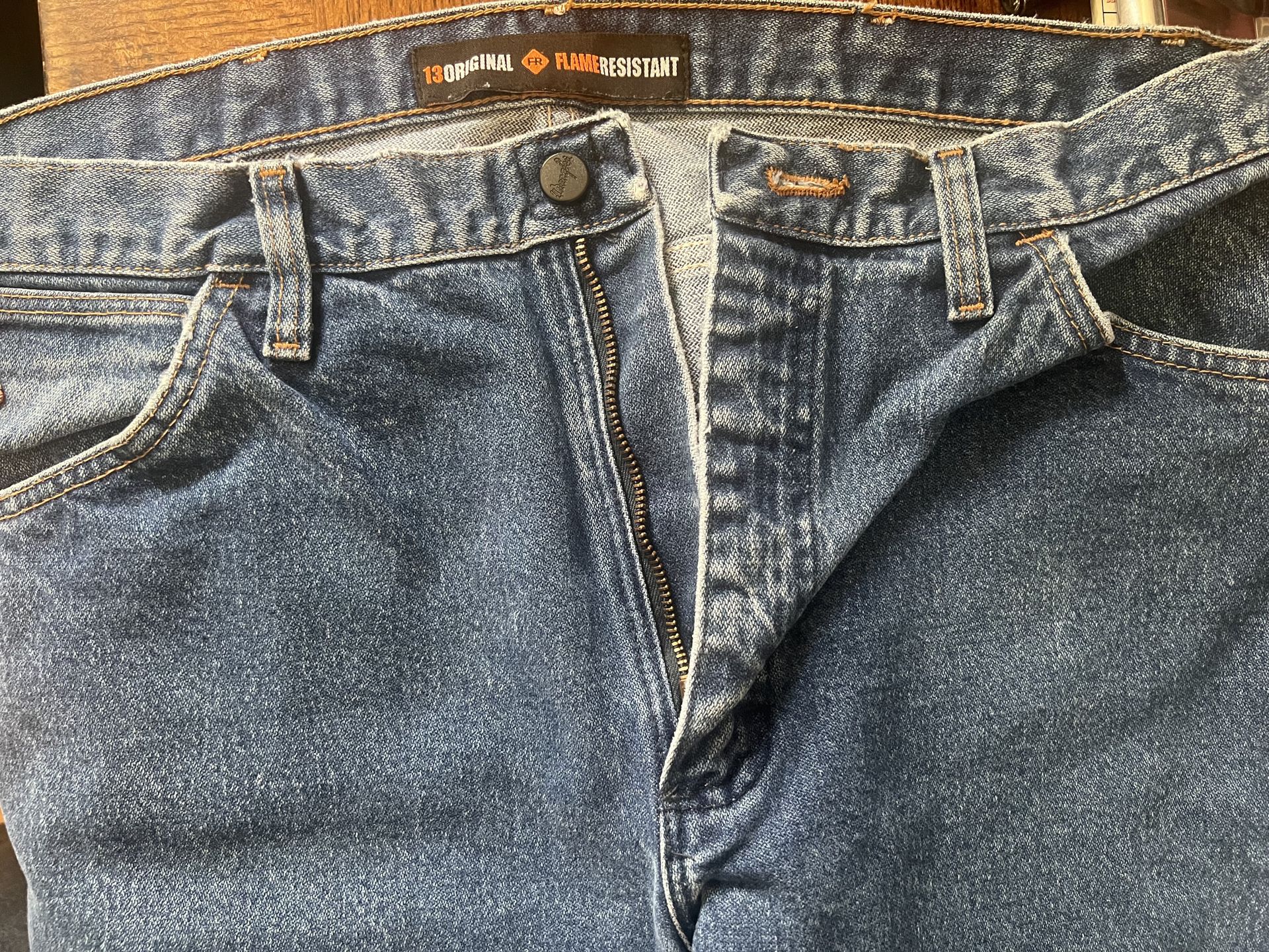 Wrangler FRC pants ( size 35x32 )