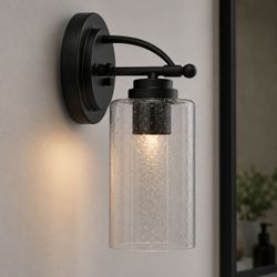 Outdoor wall light