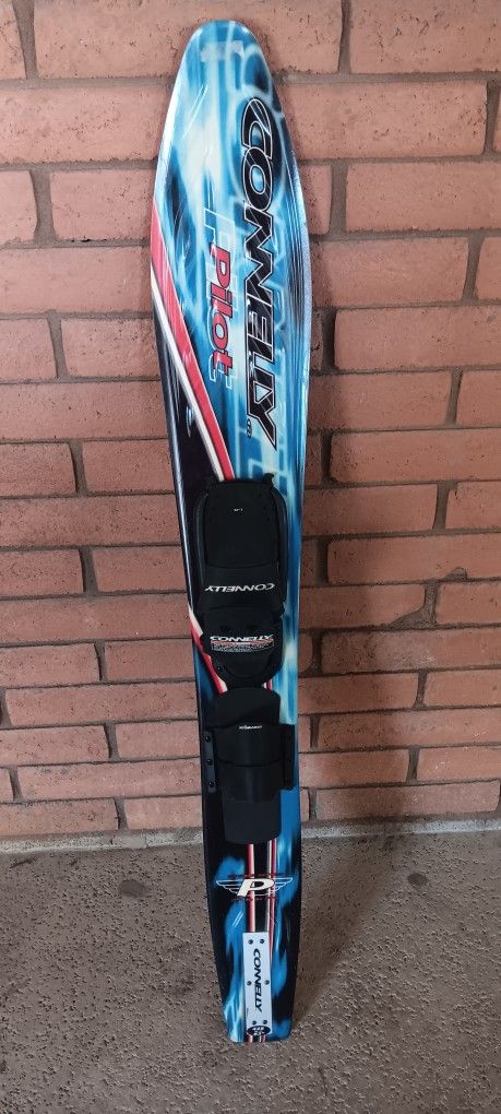 Slalom Ski Connelly 152 - 63 Inch - Like New