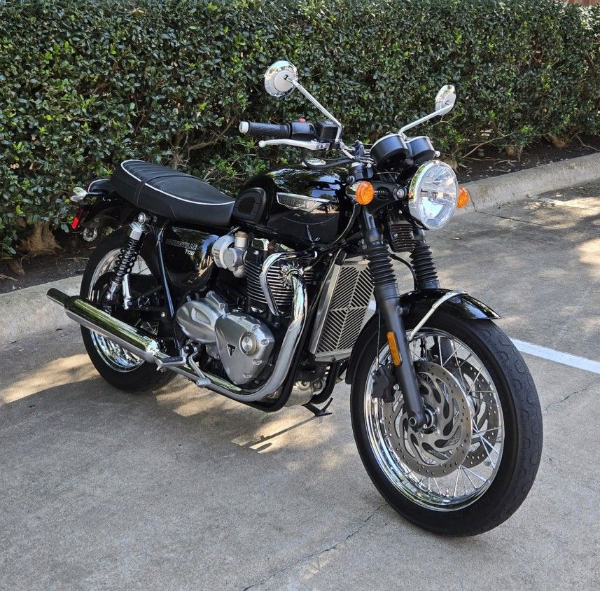 2020 Triumph Bonneville T120