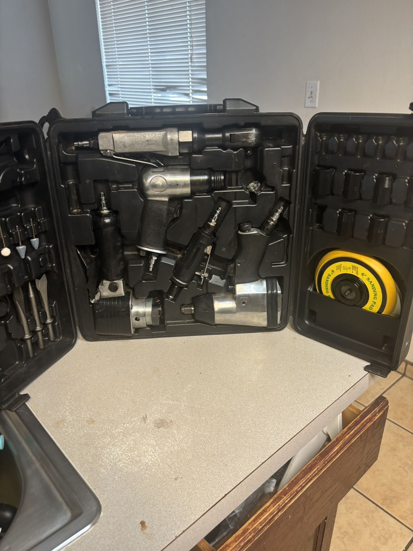 Air Tool Set 5 Piece. 