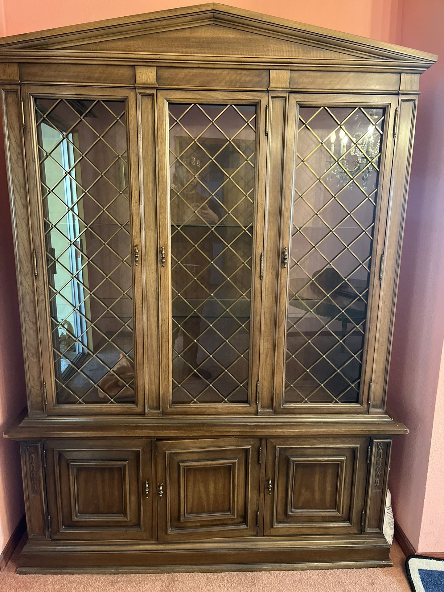 ChinaHut(MovingSale)