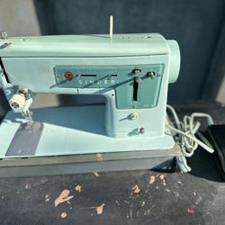 Sewing Machine 