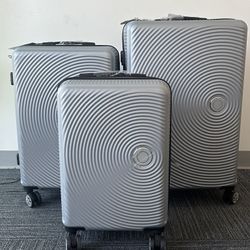 Luggage Set Of 3 - Silver 