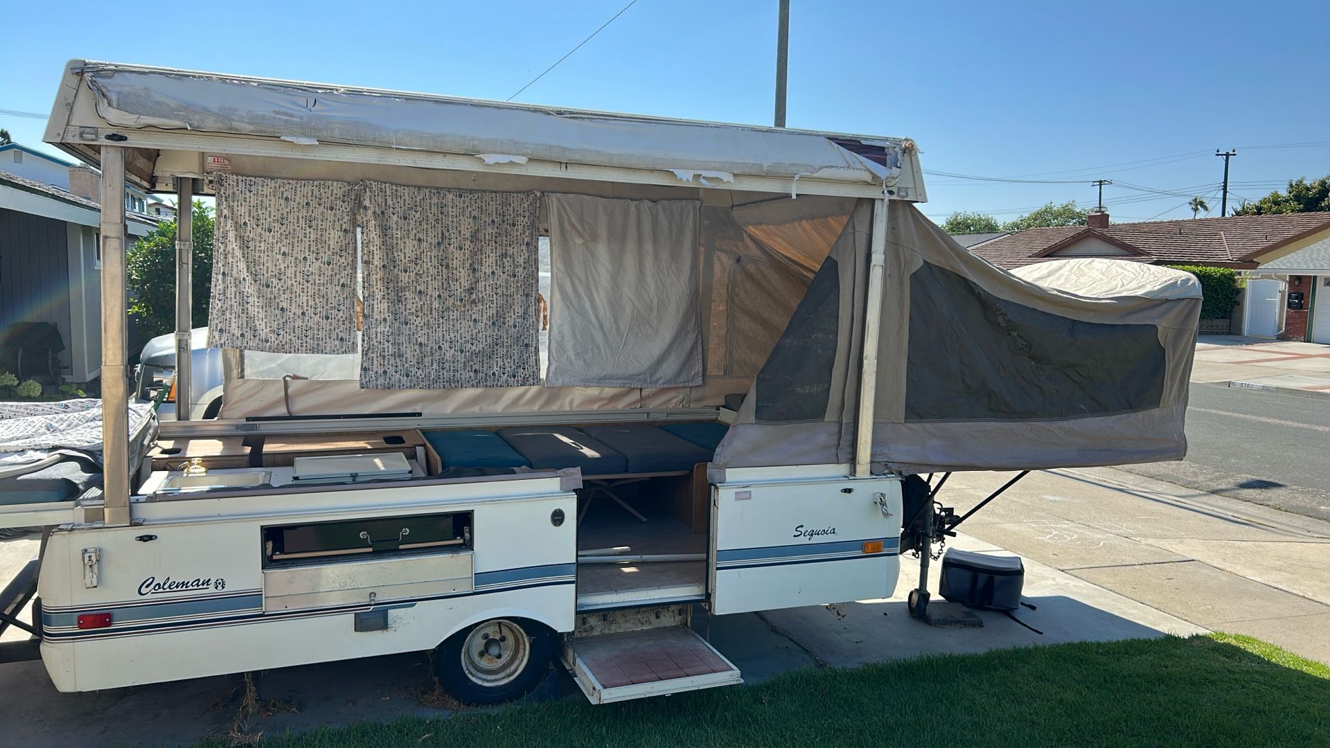 Project Pop-Up Trailer – Great Bones, Ready for Your Vision – Priced to Sell