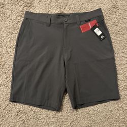Men’s Travis Mathew Golf Performance Heater Shorts NEW Size 32