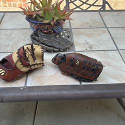 Munzo Baseball Gloves