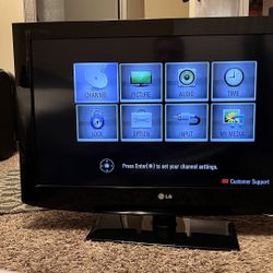 LG 32” LCD HDTV