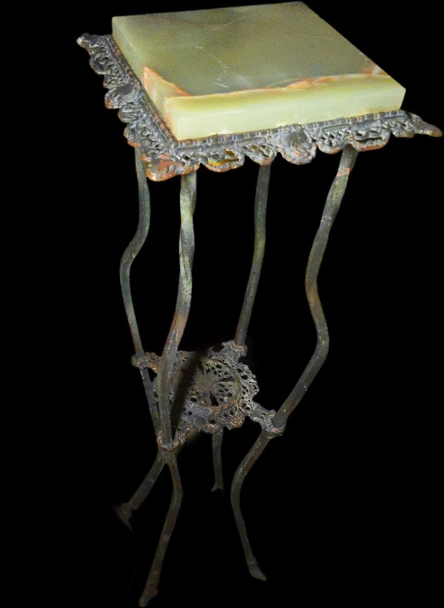 Green onyx Late 1800s Antique Sidestand