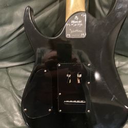 Guitar and a amplifier