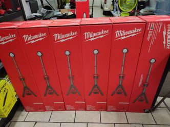 Milwaukee rocket light hybrid