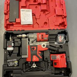 Milwaukee Magnetic Drill Kit!