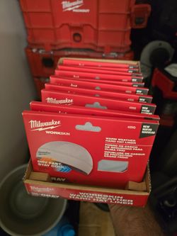 Warm hard hat liners