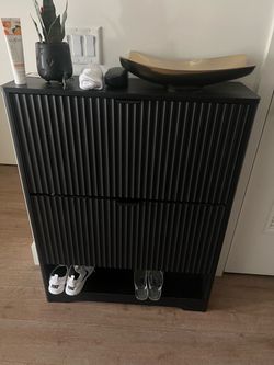 Black shoe rack for sale !